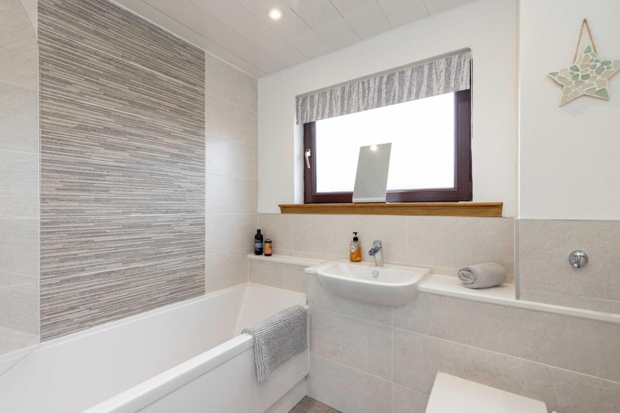 Family Home Inverkeithing Ideal For Edinburgh, Dunfermline & St Andrews 3 Bedrooms Екстер'єр фото