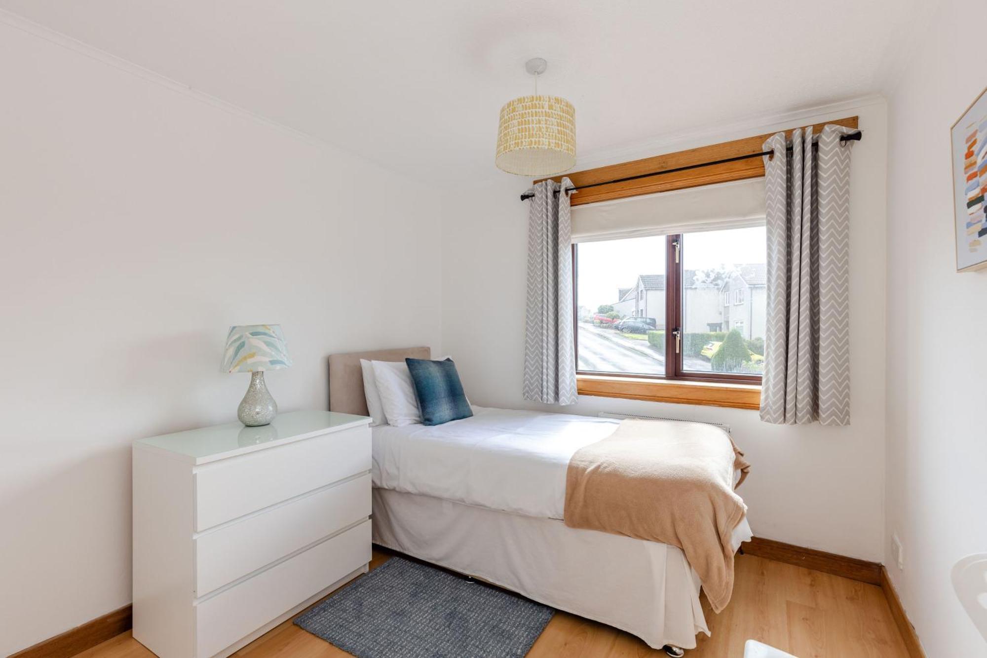 Family Home Inverkeithing Ideal For Edinburgh, Dunfermline & St Andrews 3 Bedrooms Екстер'єр фото