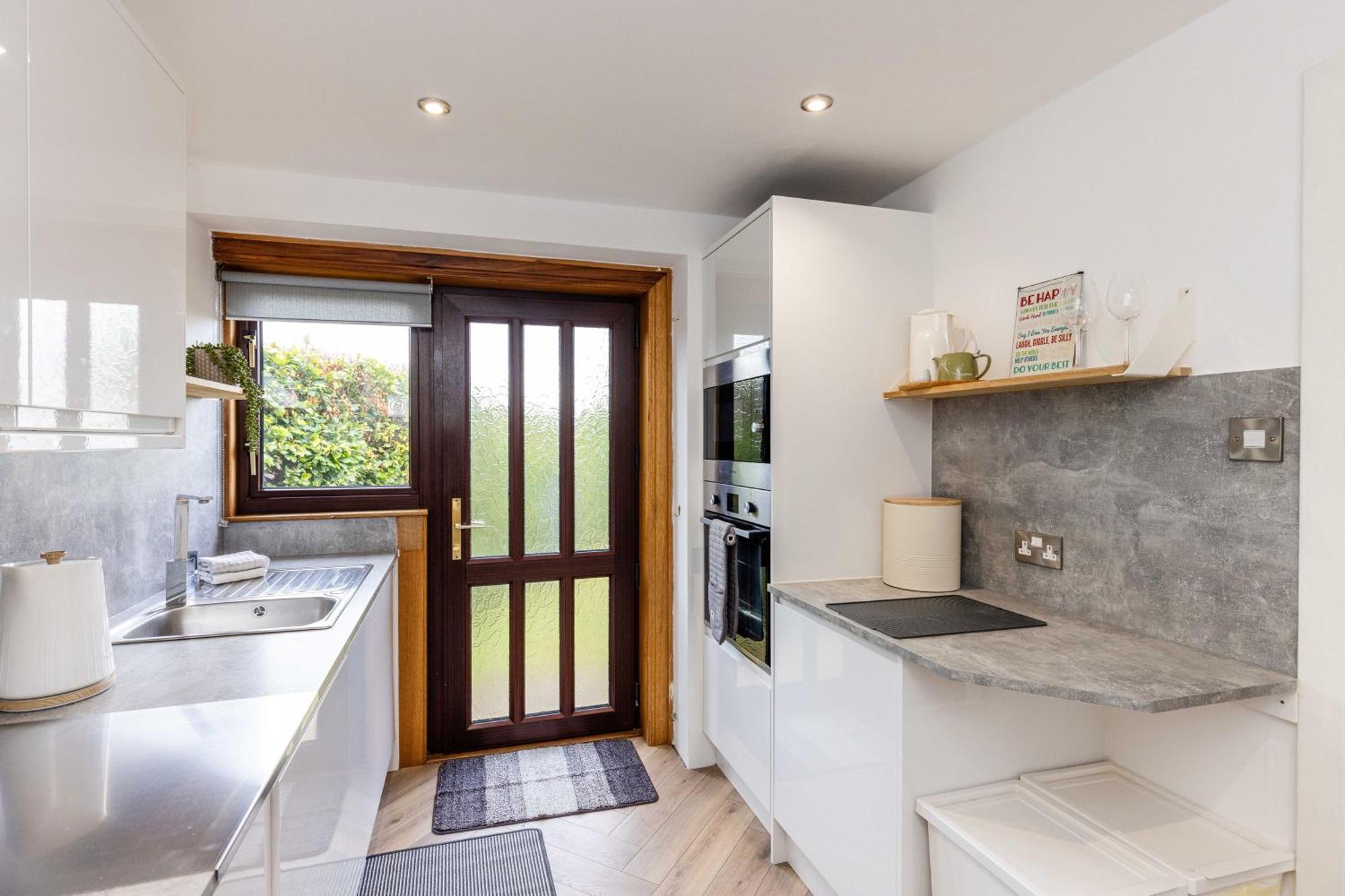 Family Home Inverkeithing Ideal For Edinburgh, Dunfermline & St Andrews 3 Bedrooms Екстер'єр фото